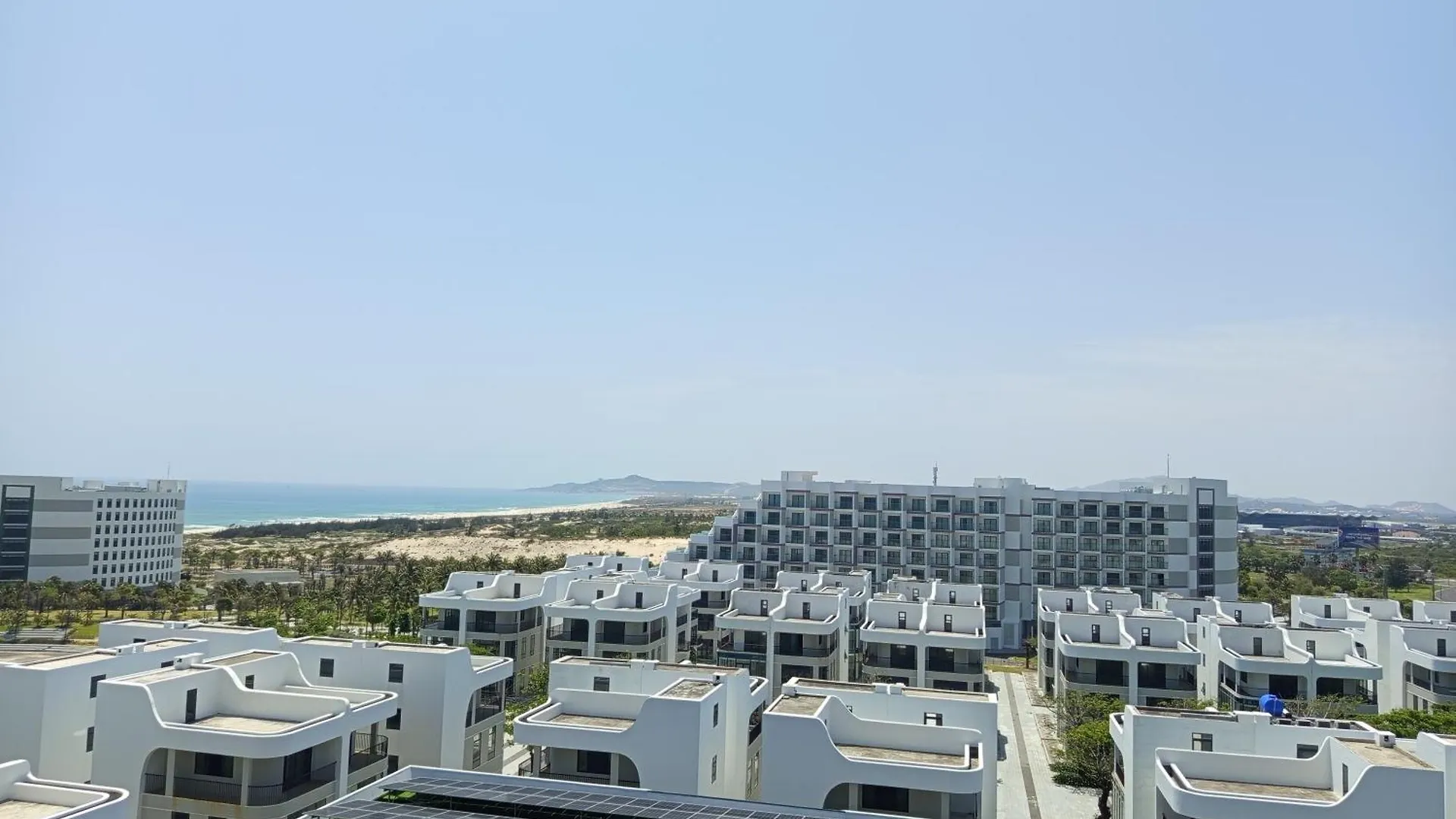 The Premier Ocean Front View - The Arena Cam Ranh Near Airport Hotel 0*,  Vietnam